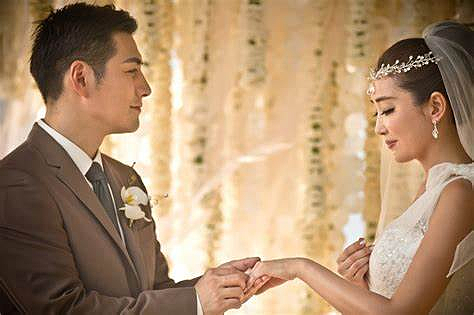 【情感】他在《逐玉》里帅翻全网,戏外秒变妻管“严”,婚房只写老婆名字,如今成了女儿奴(组图) - 23