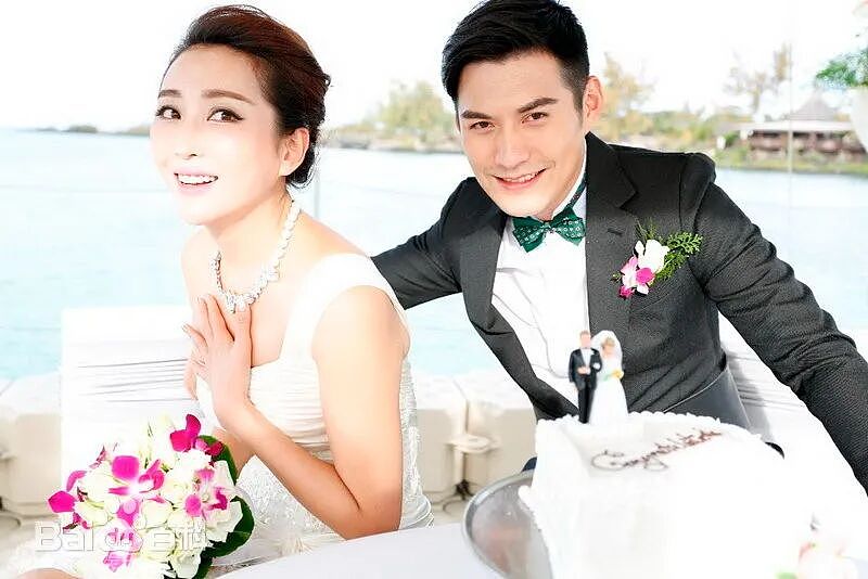 【情感】他在《逐玉》里帅翻全网,戏外秒变妻管“严”,婚房只写老婆名字,如今成了女儿奴(组图) - 24