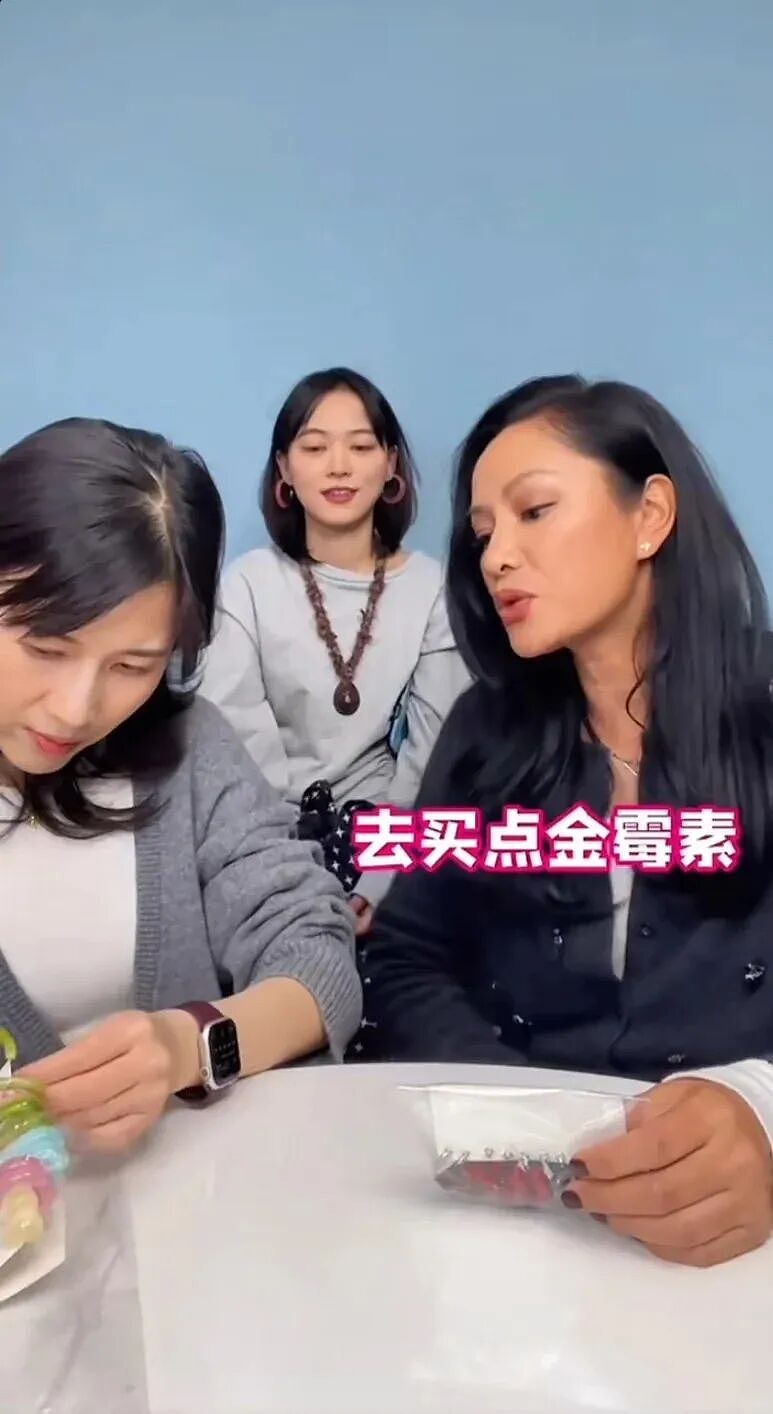 太敢说了！露面30分钟即全网翻红：不愧是爸妈严选的初代顶流（组图） - 5