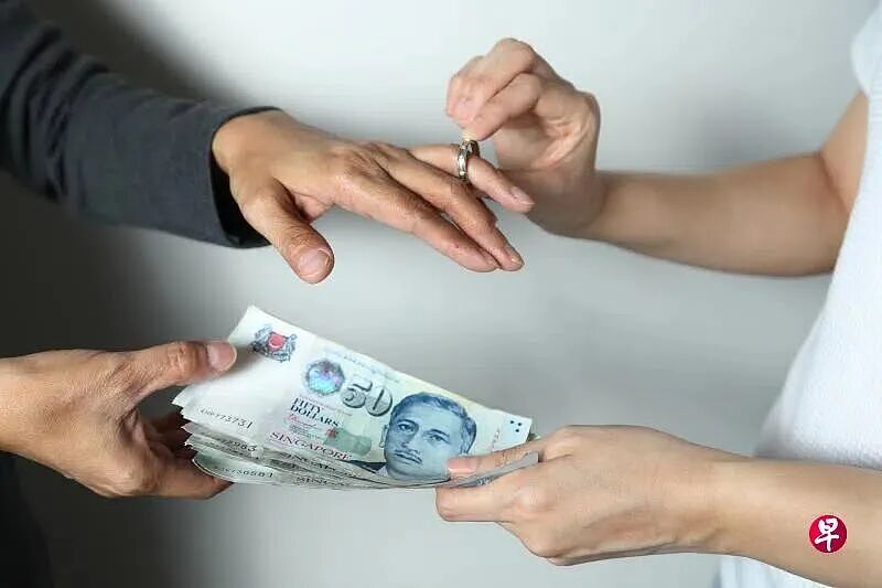 中国女硕士为留国外花2万假结婚，每周同居一晚！结局来了（组图） - 3
