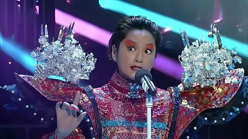 太敢说了！露面30分钟即全网翻红：不愧是爸妈严选的初代顶流（组图） - 21