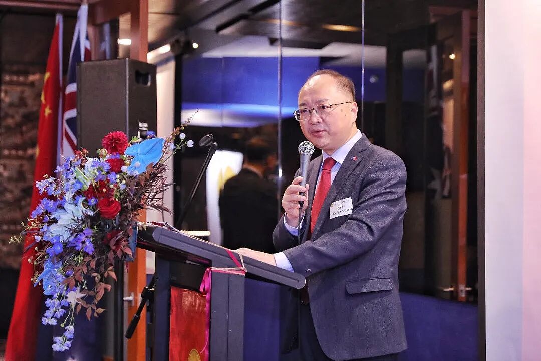 房新文总领事出席澳大利亚中国总商会墨尔本分会2026年度会员大会晚宴(图) - 1