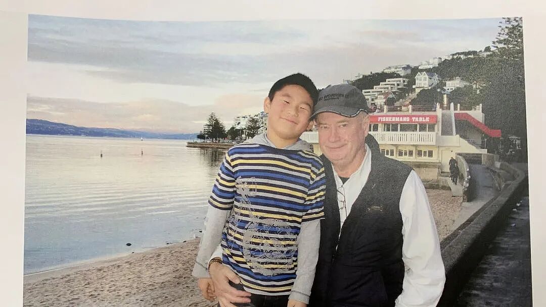 11岁华人男孩被白人继父拐走，双双坠崖身亡！给母亲留下一句“你不配做妈妈”（组图） - 6