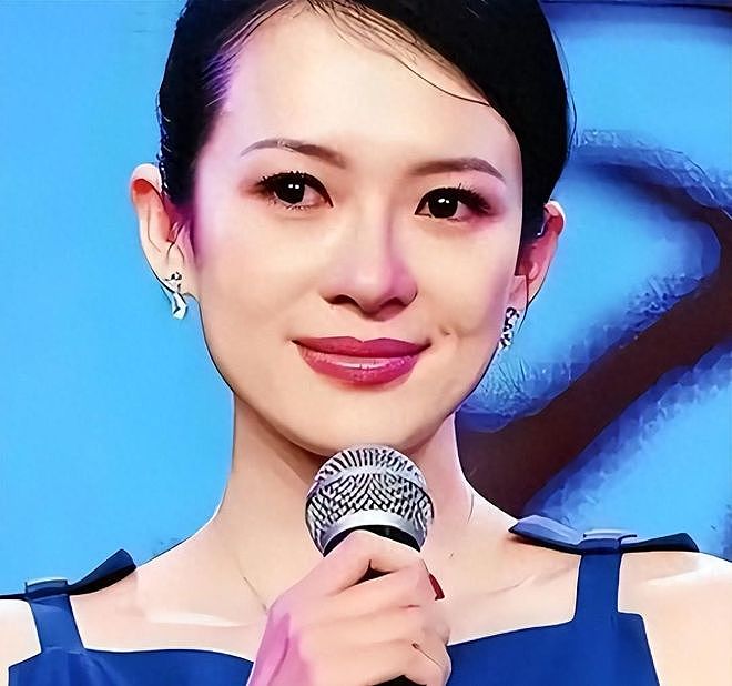 离婚仅2年，46岁章子怡再迎三大喜讯，让汪峰和内娱“刮目相看”（组图） - 1