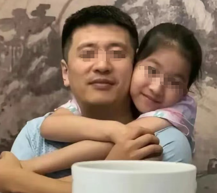 网曝张雪峰立有遗嘱!巨额遗产和股份前妻女儿妻子三人这么分:网友吵疯了(组图) - 14