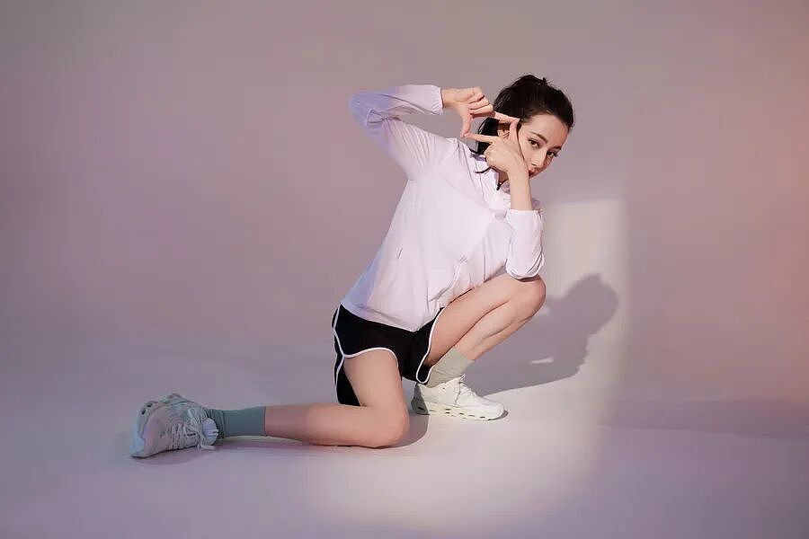 【美女】女神日推：迪丽热巴（组图） - 6