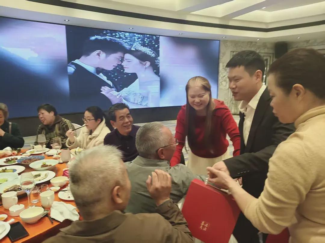 【情感】浙江一场特殊的回门宴，感动无数网友！“我们都是她的娘家人！”（组图） - 3