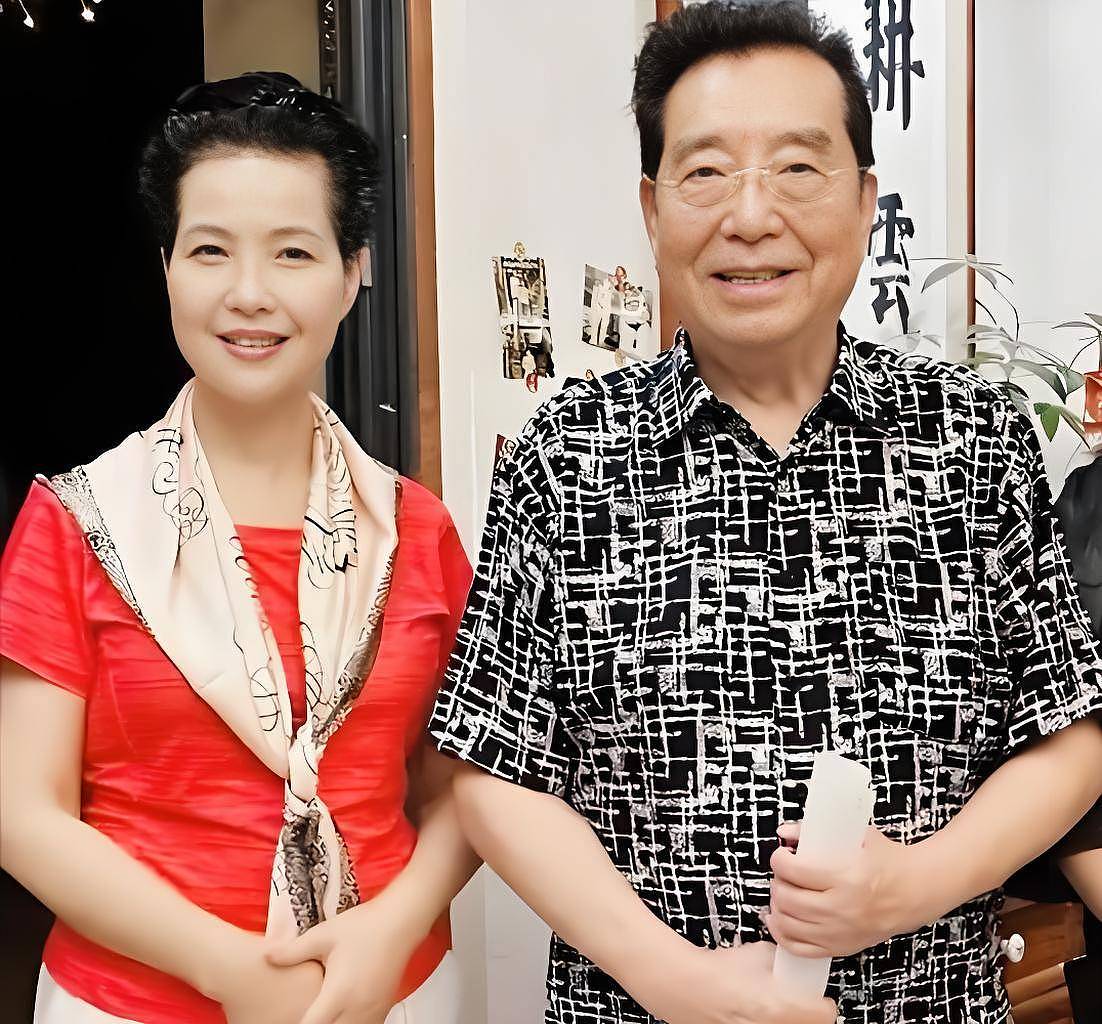 李双江过87岁生日!妻子、儿子都没在身边,离婚的传言又起(组图) - 2