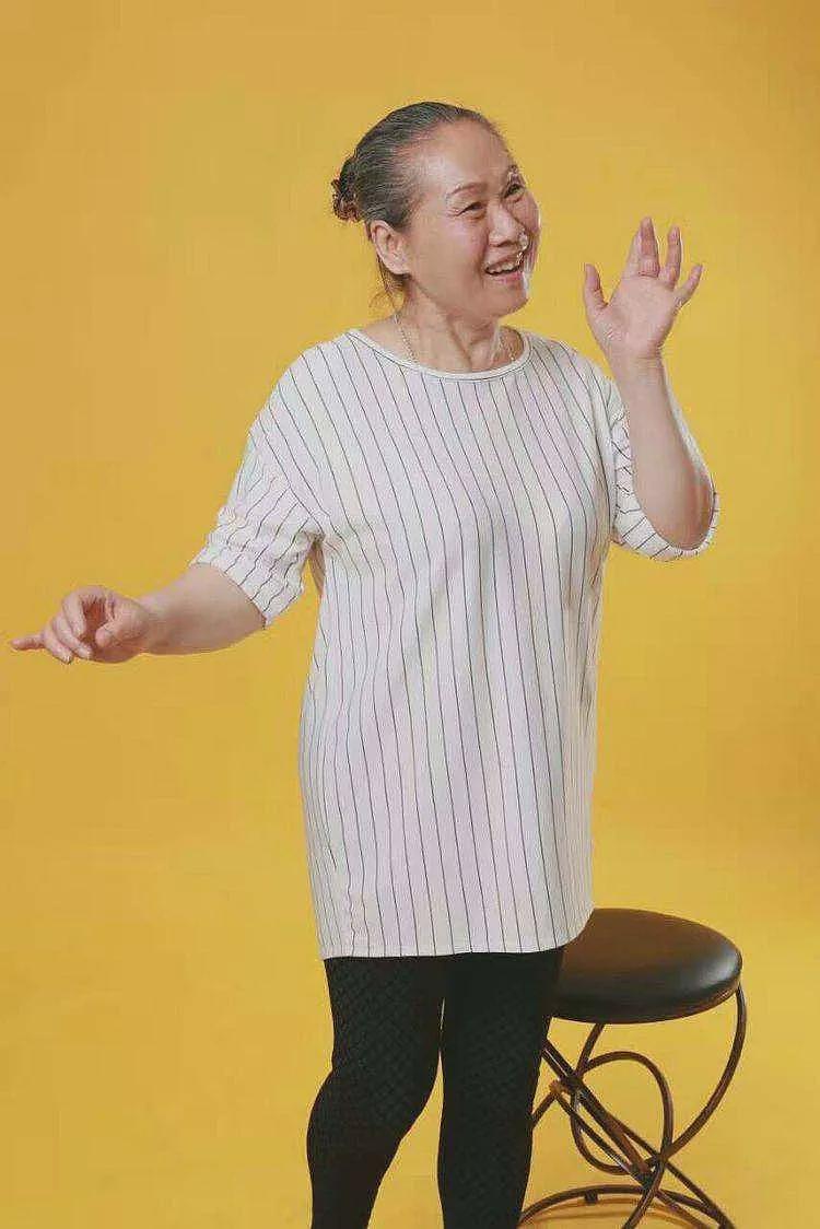 【情感】58岁北漂出道，70岁成“百亿票房奶奶”，如今比儿子还红（组图） - 8