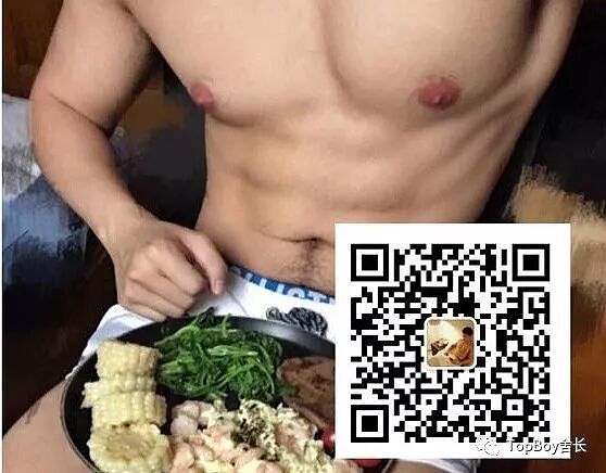 【帅哥】几组健身房教练的性感写真，爆屏的大胸肌还有呼呼欲出的大包（组图） - 25