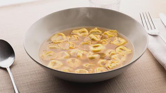无论身在何方，总有一碗汤给你温暖（组图） - 1