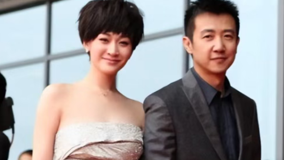 梅婷养他6年,李小冉为他流产2次!转头娶了小15岁娇妻,他凭什么?(组图) - 3