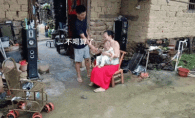 主人不仅抢了狗子的奶，还炸了人家盆，但狗子非但不记仇，反而还救了人…网友：格局一下子就打开了…（组图） - 3