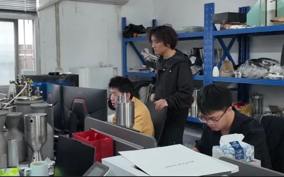 中国版Elon Musk!深圳95后年轻人自制火箭发射升空(组图) - 7