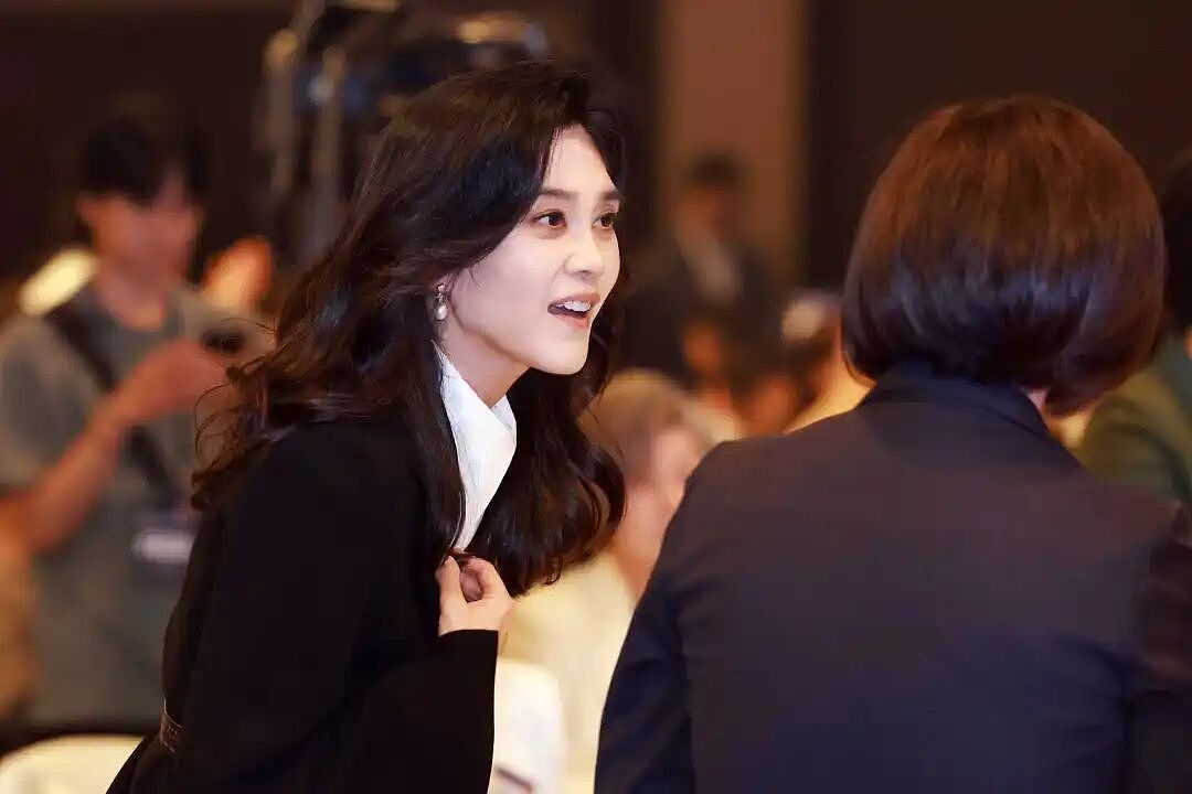 韩国史上最高遗产税,把财阀家的狂拽公主逼得卖房卖股票凑钱(组图) - 9