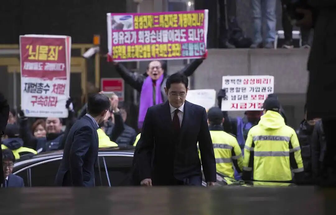 韩国史上最高遗产税,把财阀家的狂拽公主逼得卖房卖股票凑钱(组图) - 3