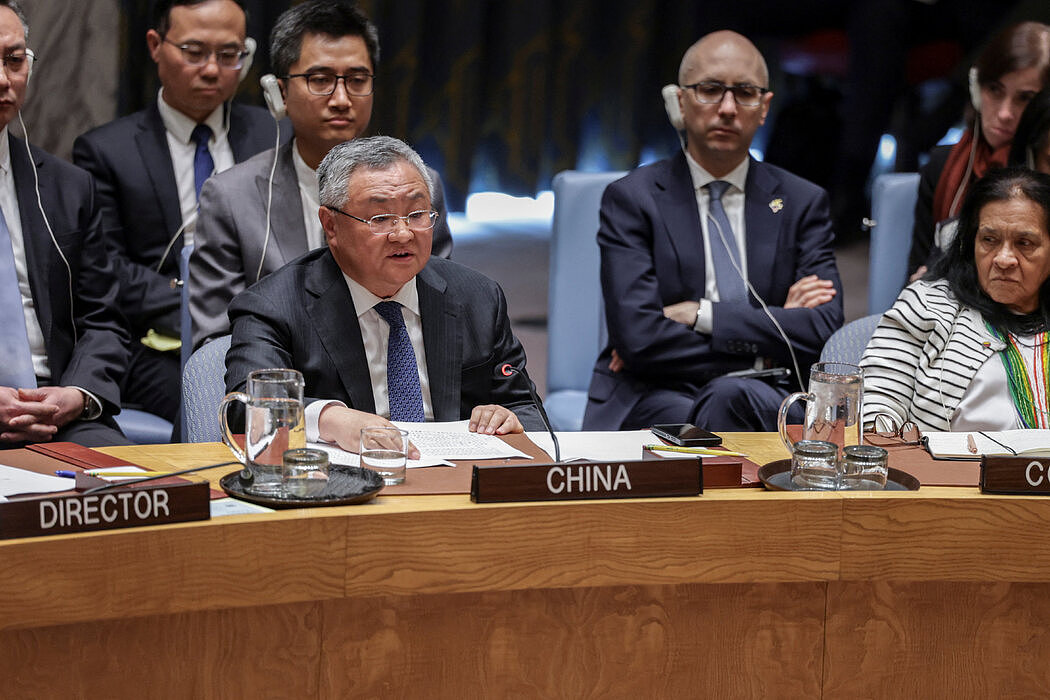 纽时:伊朗官员称北京施压伊朗接受与美国停火协议(图) - 1
