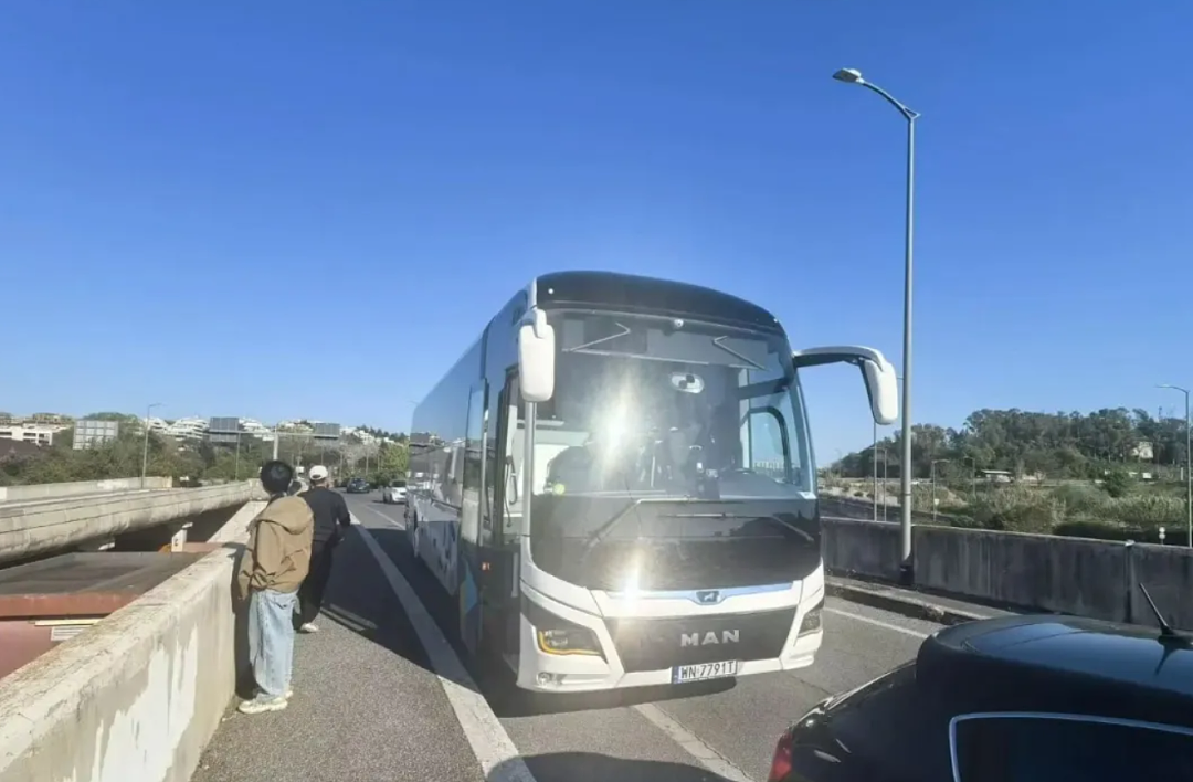 华人高端旅行团遭洗劫,行李全消失!旅客护照丢失被迫滞留,损失超20万(组图) - 4