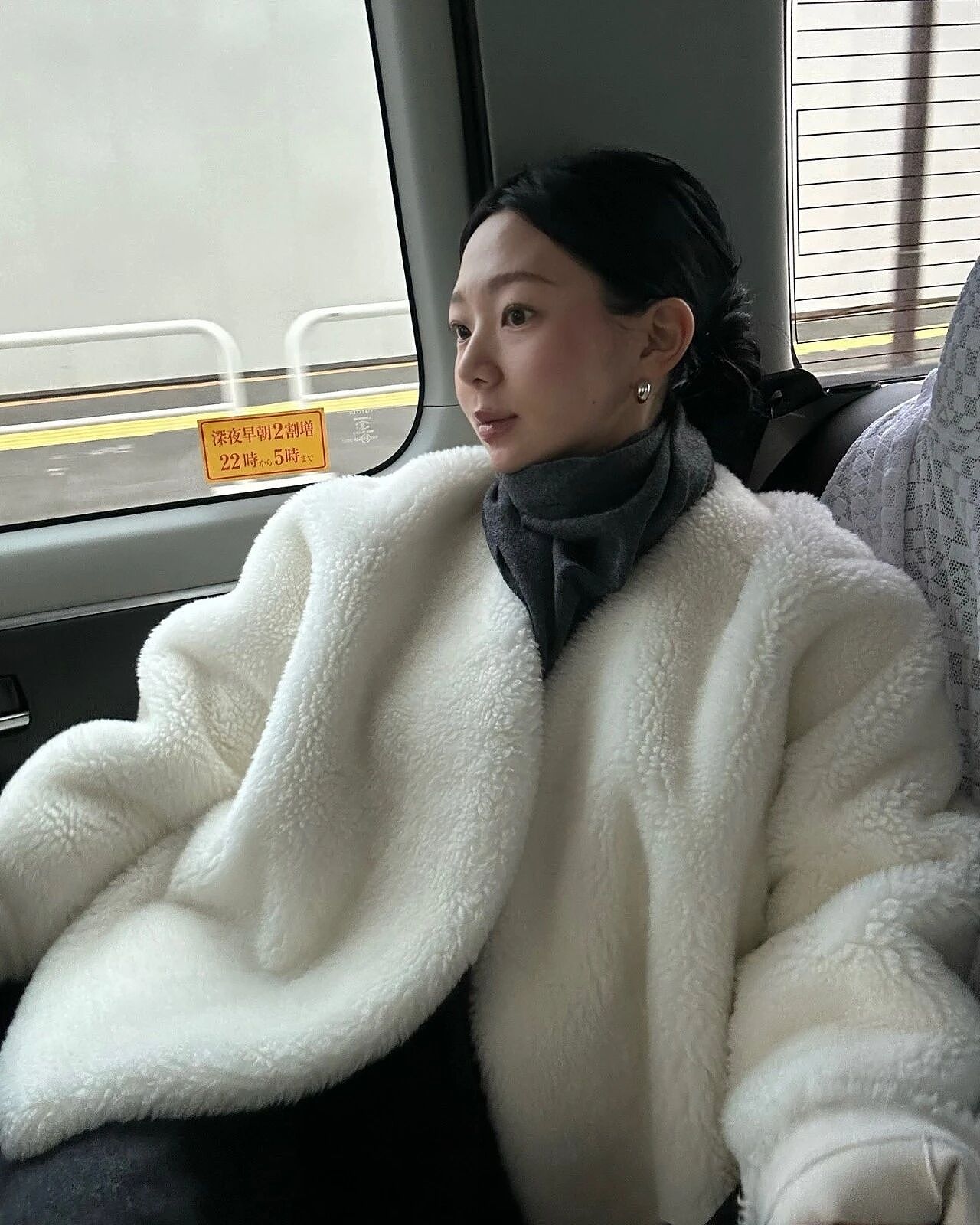 【时尚】跟着ins博主学穿搭：南韩种草女王（组图） - 11
