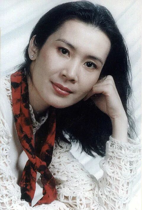 【美女】20位绝色美人！看一眼都值了（组图） - 53