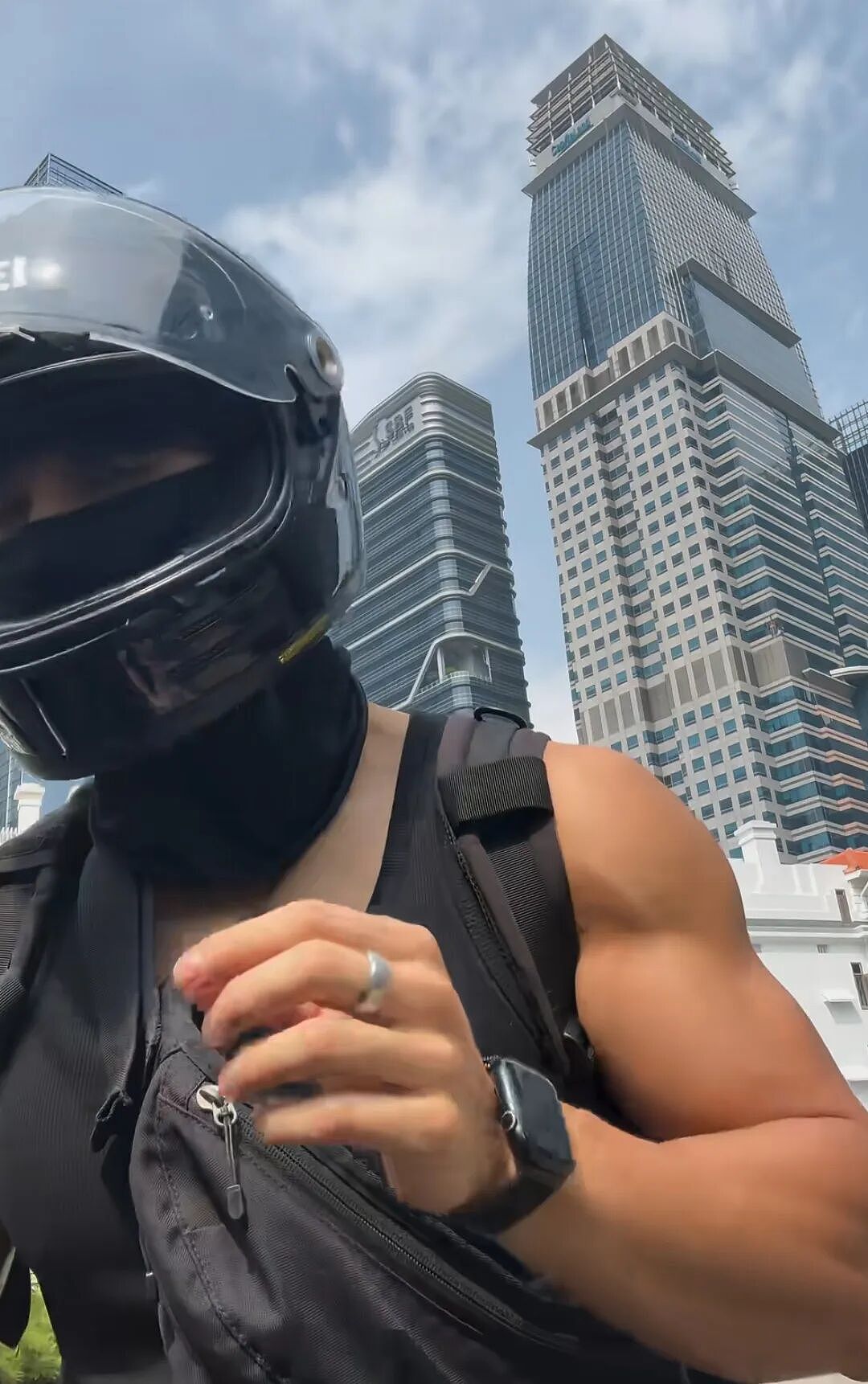 【帅哥】189武汉黄金腹肌机车小狼狗，小男友也是顶帅....（组图） - 10