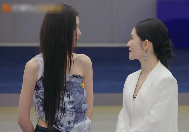 《浪姐》后台残酷一幕！姐姐们当面捧高踩低，不红讲话都没人听（组图） - 19