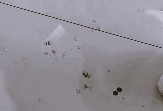 满地血迹！大陆商场动漫展突降玻璃碎片雨，多人带血狂奔画面曝（组图） - 6