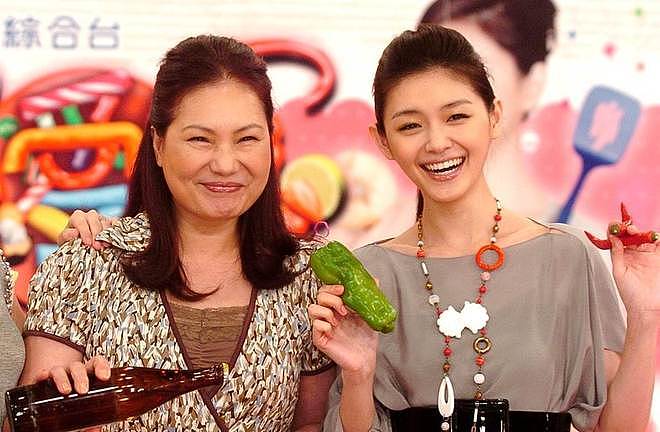 S妈又传噩耗！77岁哥哥因病离世，侄女发讣告悲痛送别（组图） - 1
