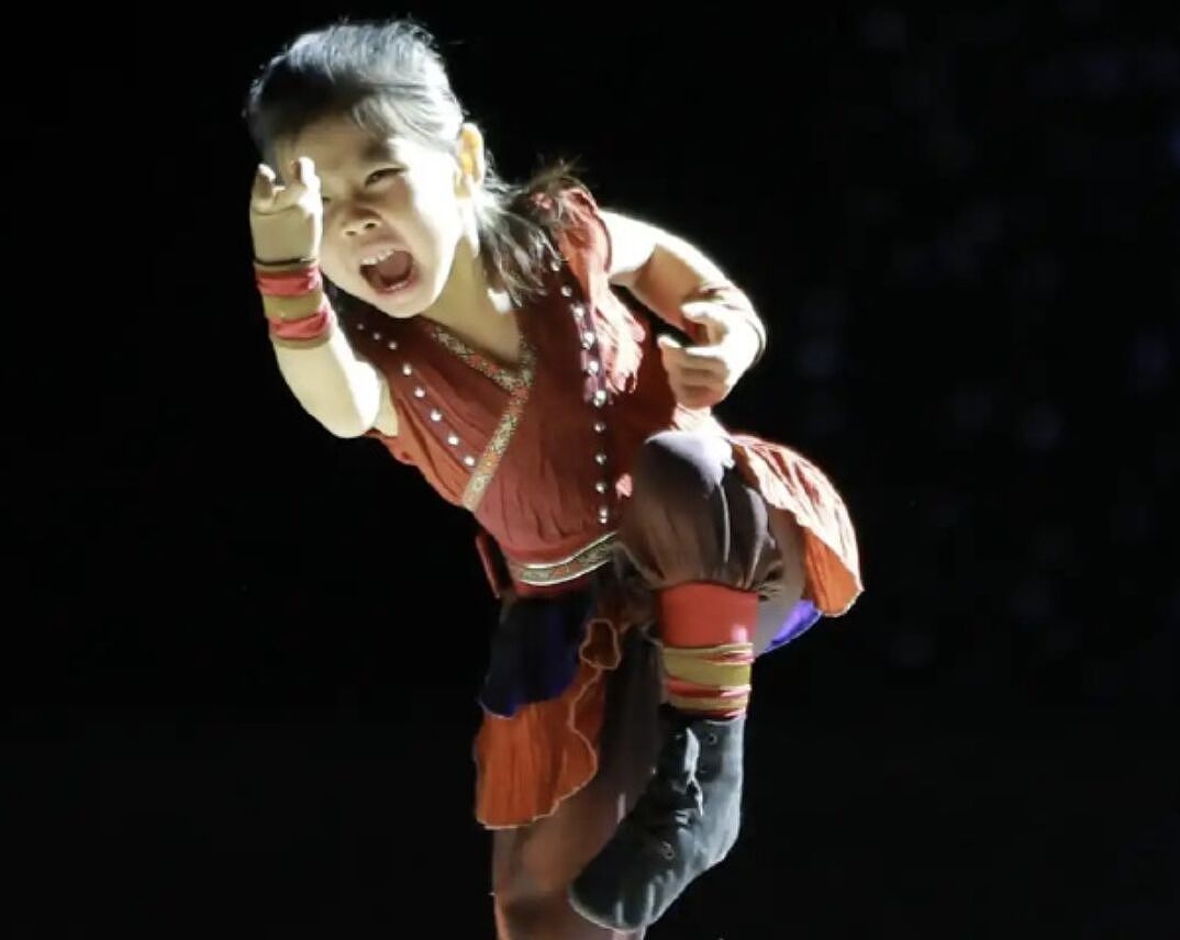 广东5岁女童热爱武术，擅长洪拳马步练到哭！5月将参加武术大赛（视频/组图） - 1