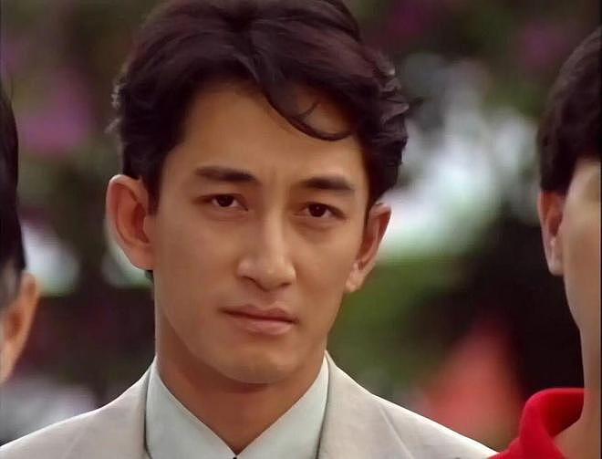 48岁王阳近况曝光！与蒋欣分手后娶高斯，如今婚姻幸福成人生赢家（组图） - 4