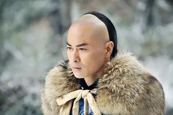 “最美港姐”上浪姐一夜爆火!网友:完全是真人版迪士尼在逃公主(组图) - 19