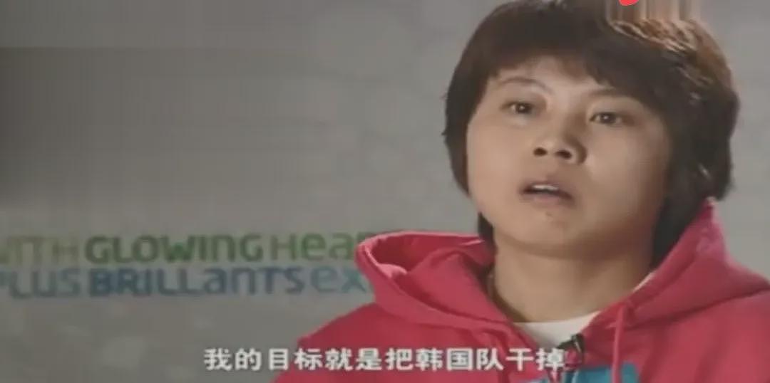 【情感】《乘风2026》王蒙又双叒圈粉了！嘴硬心软怼遍全场，她凭什么如此嚣张（组图） - 21