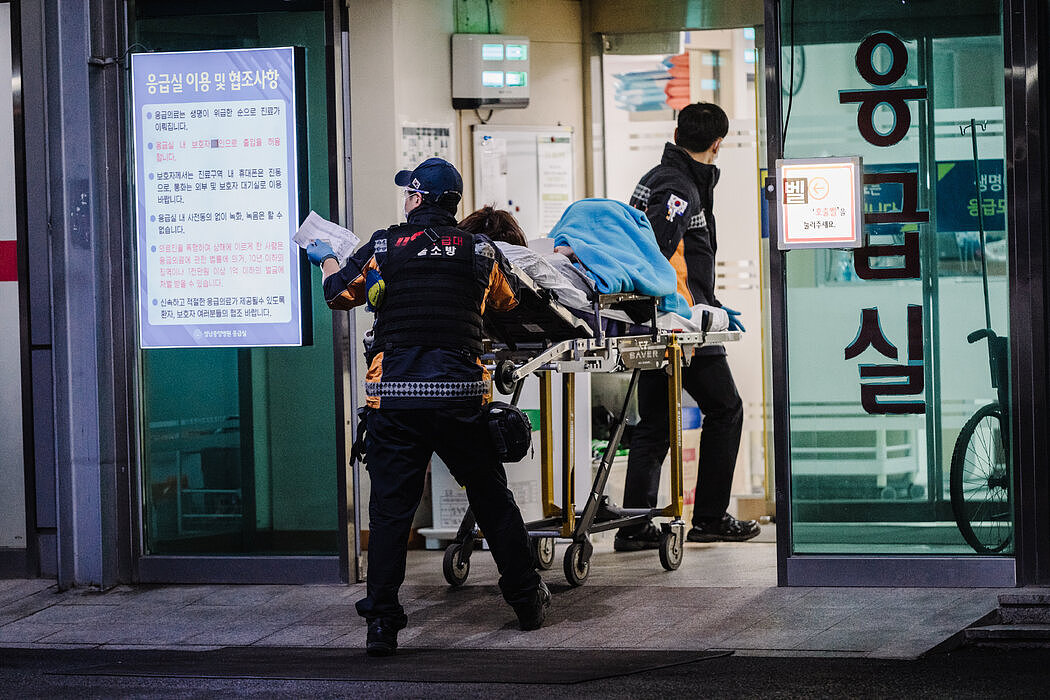 危重病人被30家医院急诊室拒收：韩国的医疗危机（组图） - 6