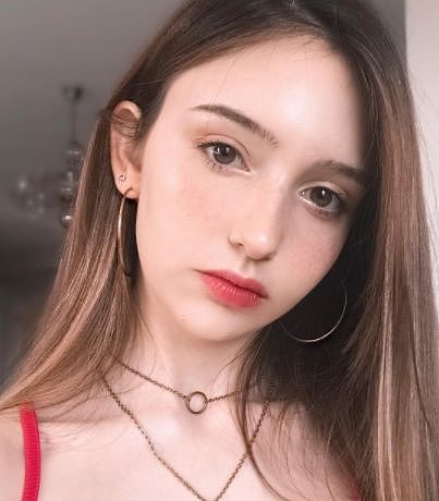 【美女】土耳其少女绝世美颜，甜美可爱肤白水嫩，这要是你女友你顶得住？（组图） - 1