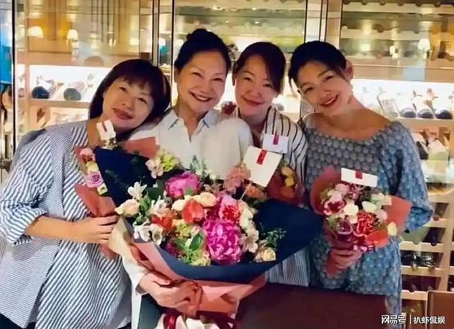 小S后悔带大S日本旅游,如果不去或不会发生憾事,S妈发声宽慰(组图) - 6