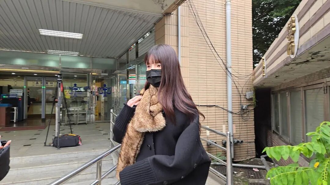 王大陆判了!与女友双双获刑6个月(组图) - 6
