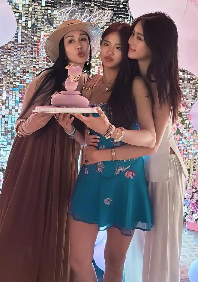 钟丽缇晒两个女儿写真被差评,疑Cayla争议未平,此前曾发声道歉(组图) - 7