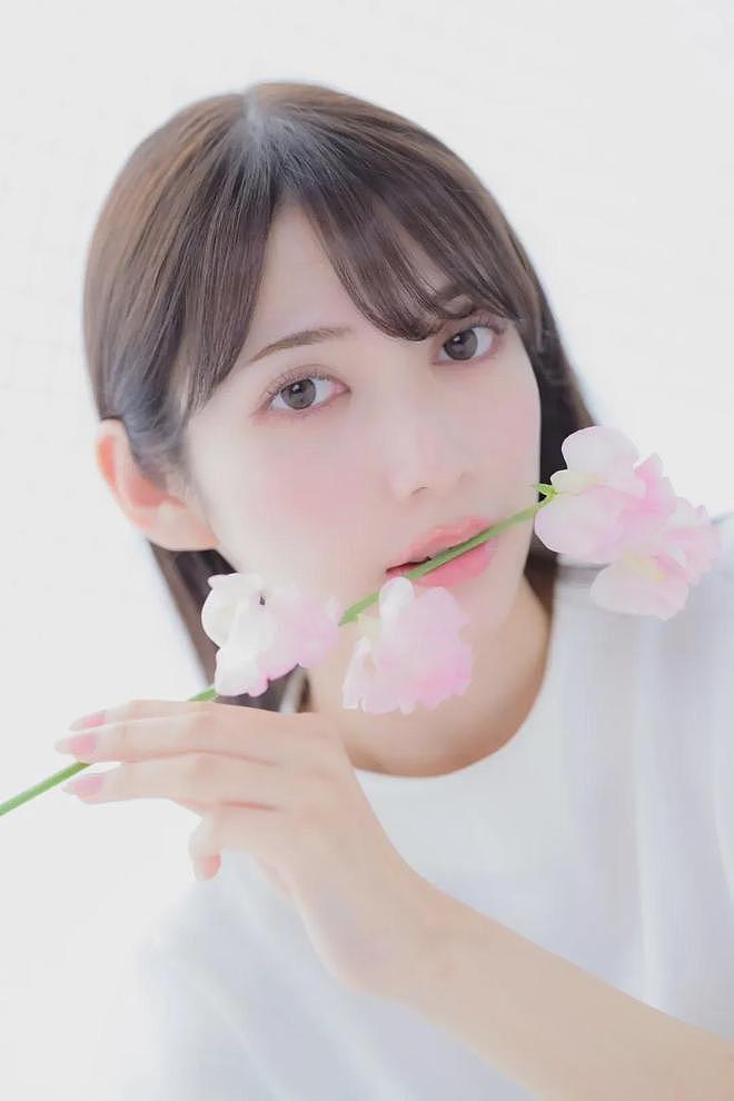 【美女】最美赛车女郎,美女长相靓丽,身材火辣妖娆,S曲线看了还想看(组图) - 5
