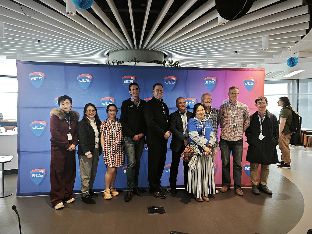 PacificVis 2026第三天在悉尼持续举行：前沿学术汇聚ACS，库克船长号游轮晚宴点亮情人港之夜（视频/组图） - 8