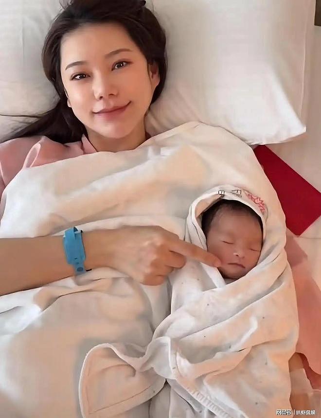 马筱梅拒回答大S子女问题,称没立人设,与汪小菲交往后始终如一(组图) - 1