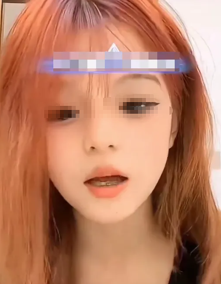 直播把未成年女生6次摁进鱼缸画面好残忍！快手又一精神小妹网红被封禁（视频/组图） - 13