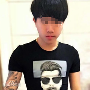 直播把未成年女生6次摁进鱼缸画面好残忍！快手又一精神小妹网红被封禁（视频/组图） - 4