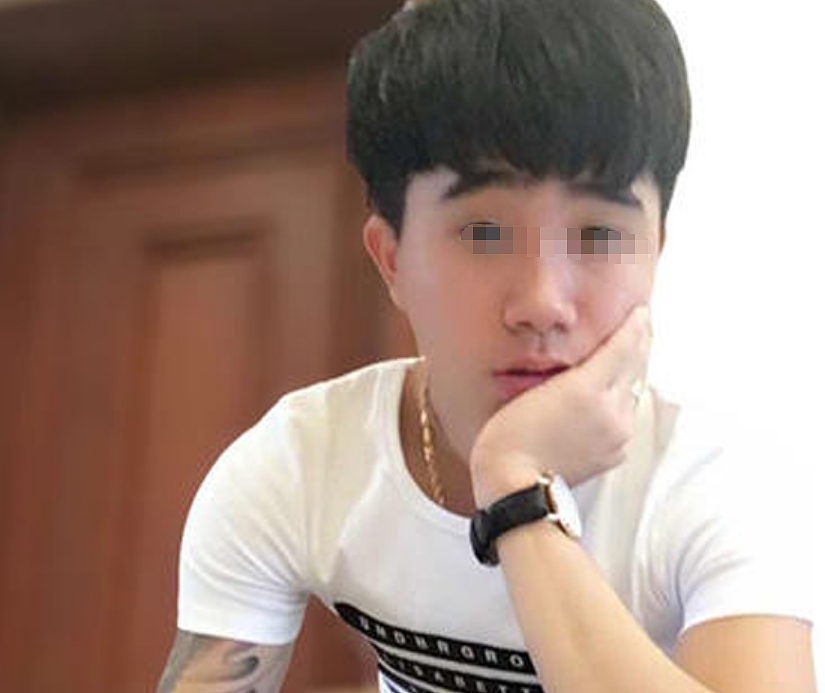 直播把未成年女生6次摁进鱼缸画面好残忍！快手又一精神小妹网红被封禁（视频/组图） - 5