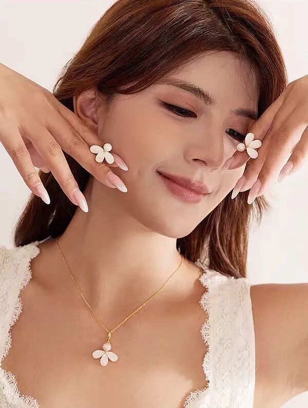 【时尚】百元首饰最值的一期！这4套小众、高级、好搭配！（组图） - 33