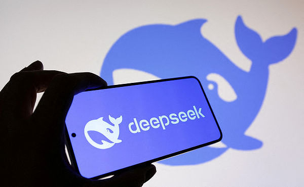 DeepSeek-V4发布！陆媒：最大意义国产算力替代（图） - 1