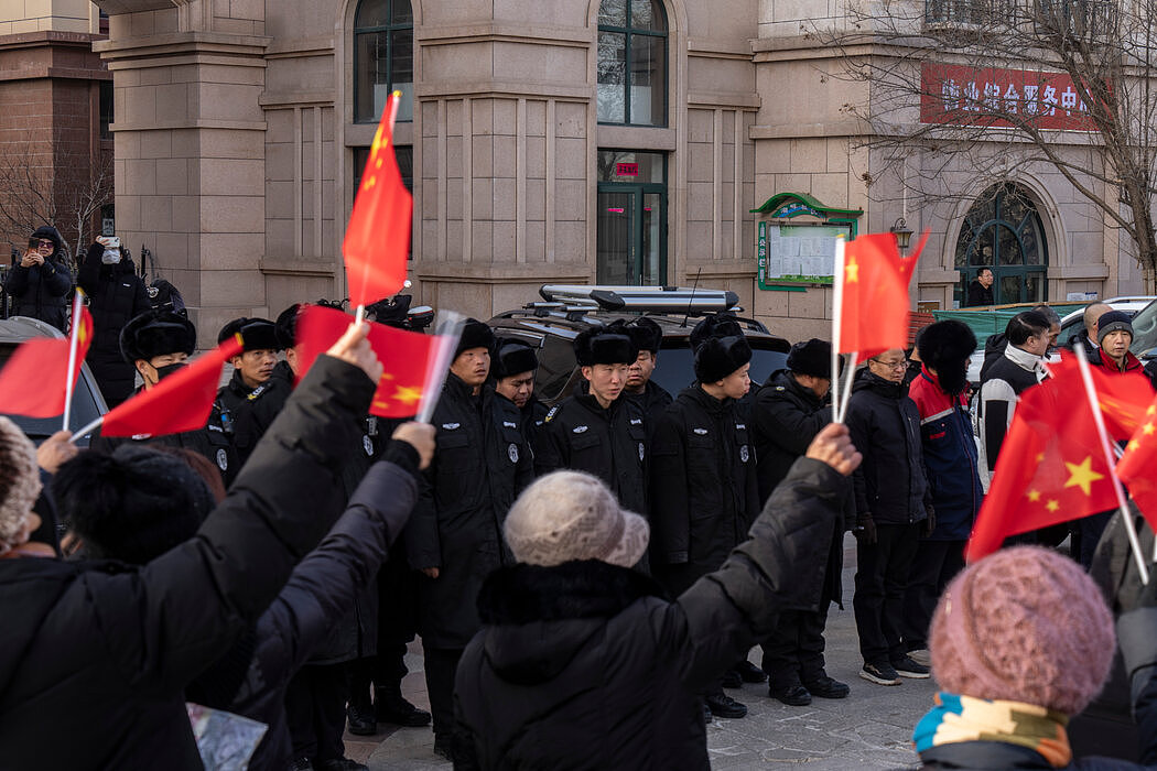 争夺小区控制权：一场引发警方介入的中国业主权利抗争（组图） - 6