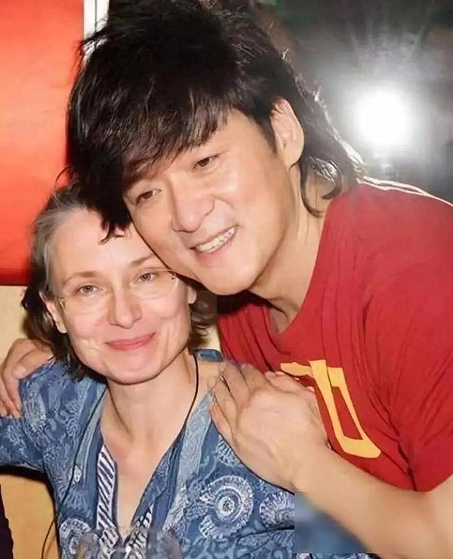 65岁周华健近况曝光！娶美国妻子40年不离不弃，儿女成为他的骄傲（组图） - 5