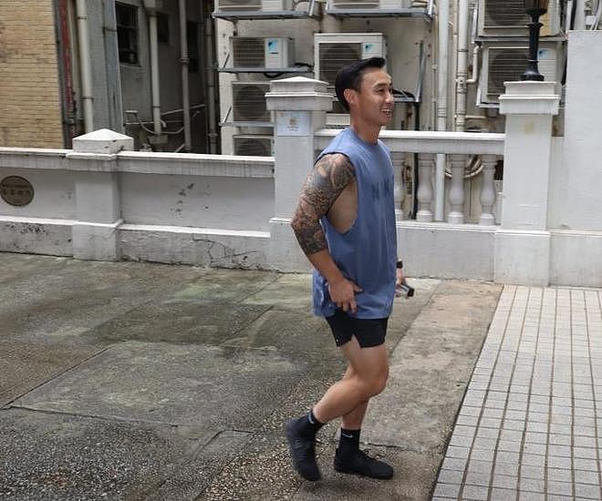 蔡卓妍老公露面回应会努力赚钱养家，微笑默认生孩子计划（组图） - 11