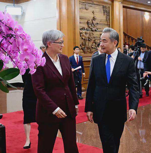 台湾问题再成焦点!王毅强硬表态,澳方回应“不支持台独”(组图) - 2