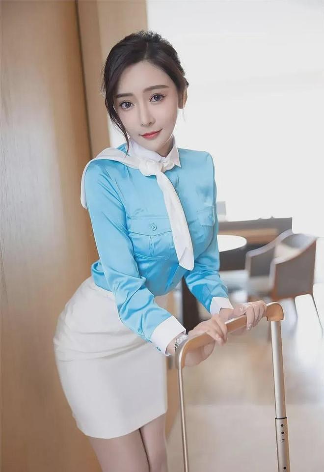 【美女】S级超美模特,长相靓丽,身材火辣妖娆(组图) - 11